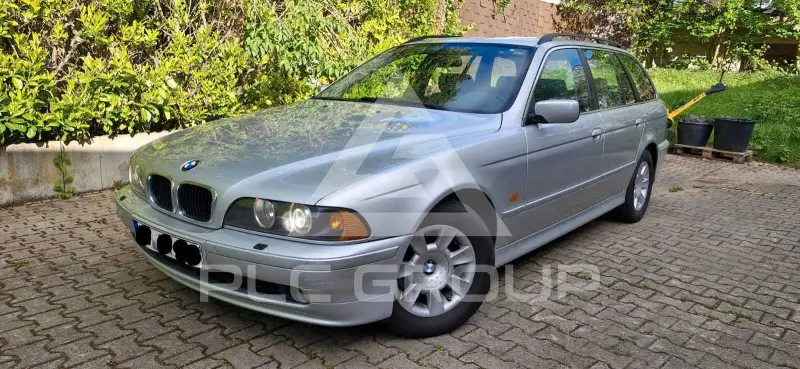 2002 BMW 525