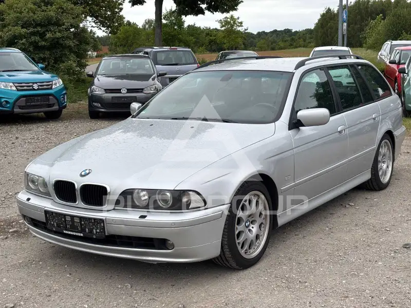 2002 BMW 525