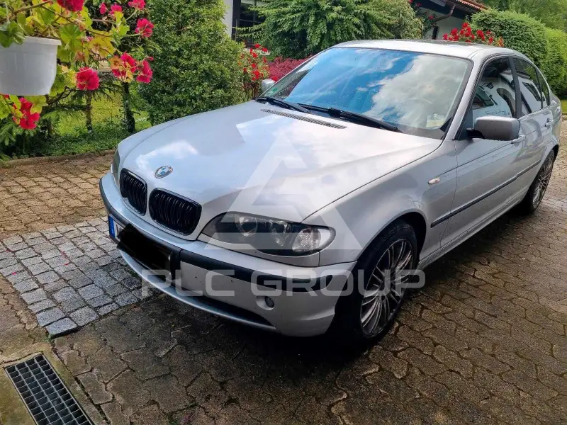 2002 BMW 320