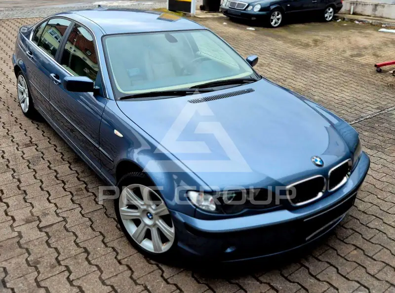 2002 BMW 320