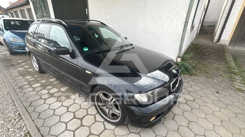 2002 BMW 320