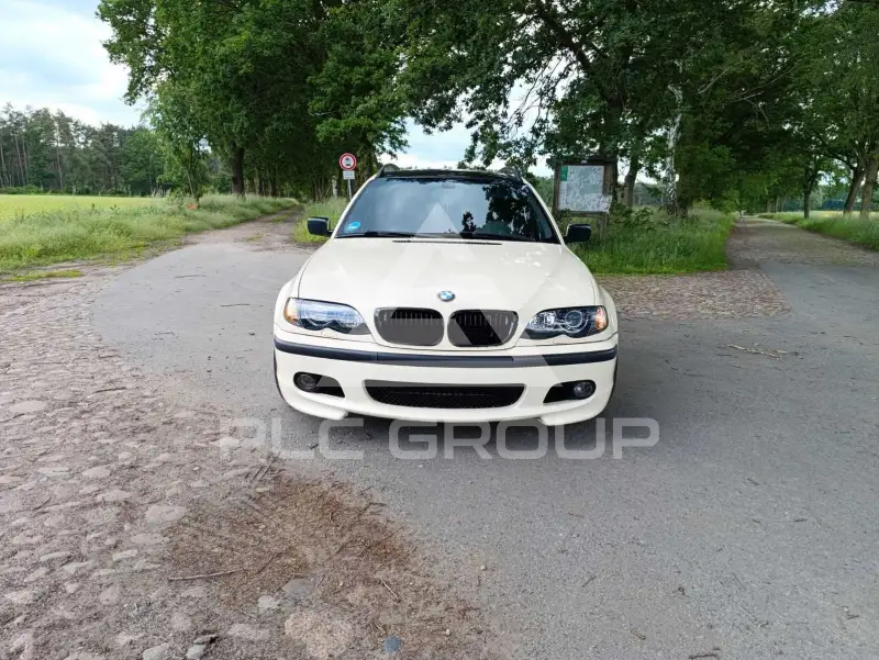 2002 BMW 330