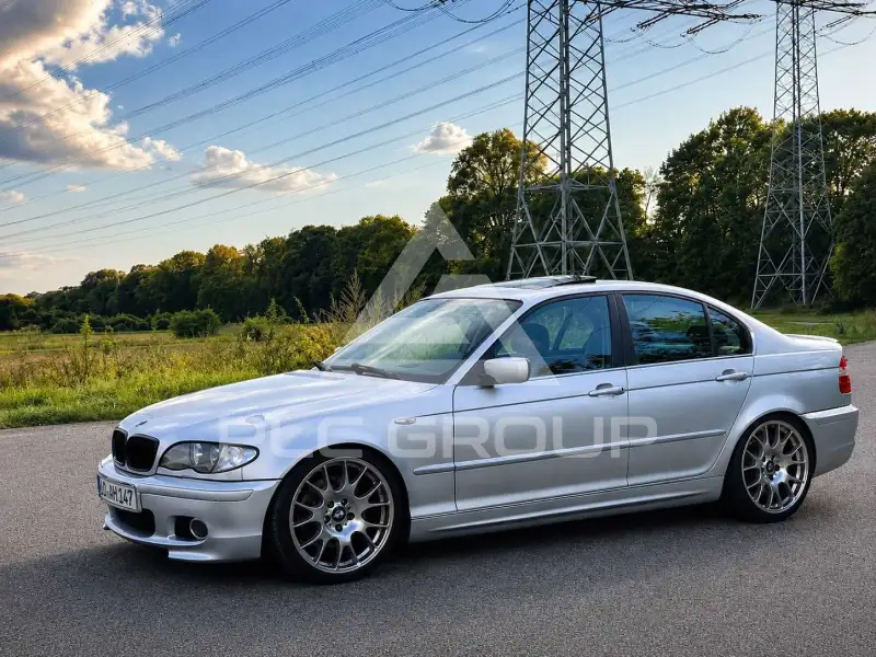 2002 BMW 330