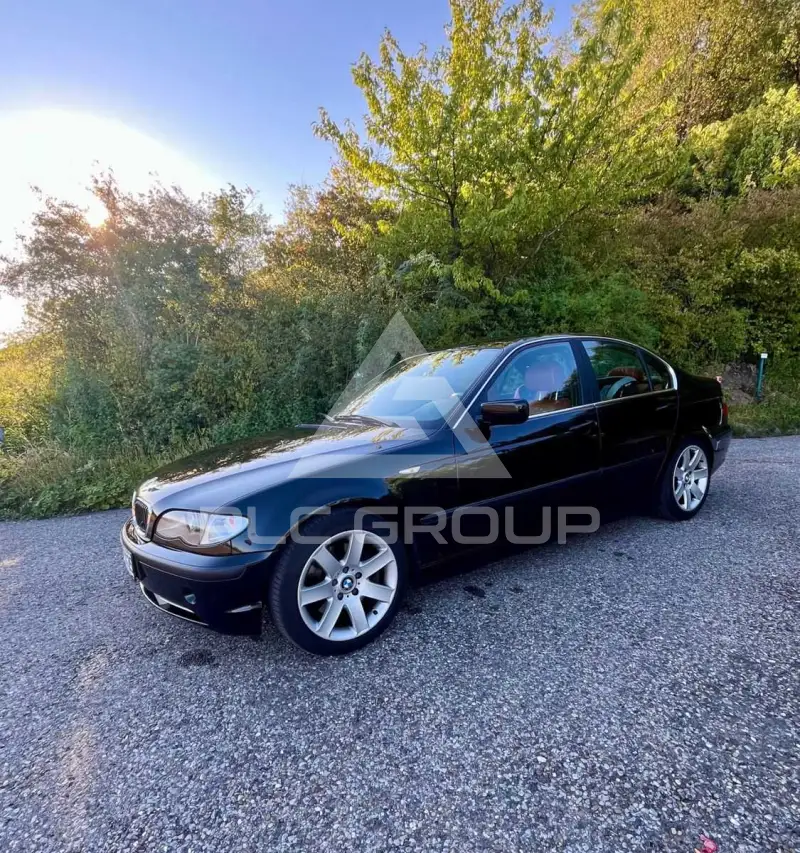 2002 BMW 330
