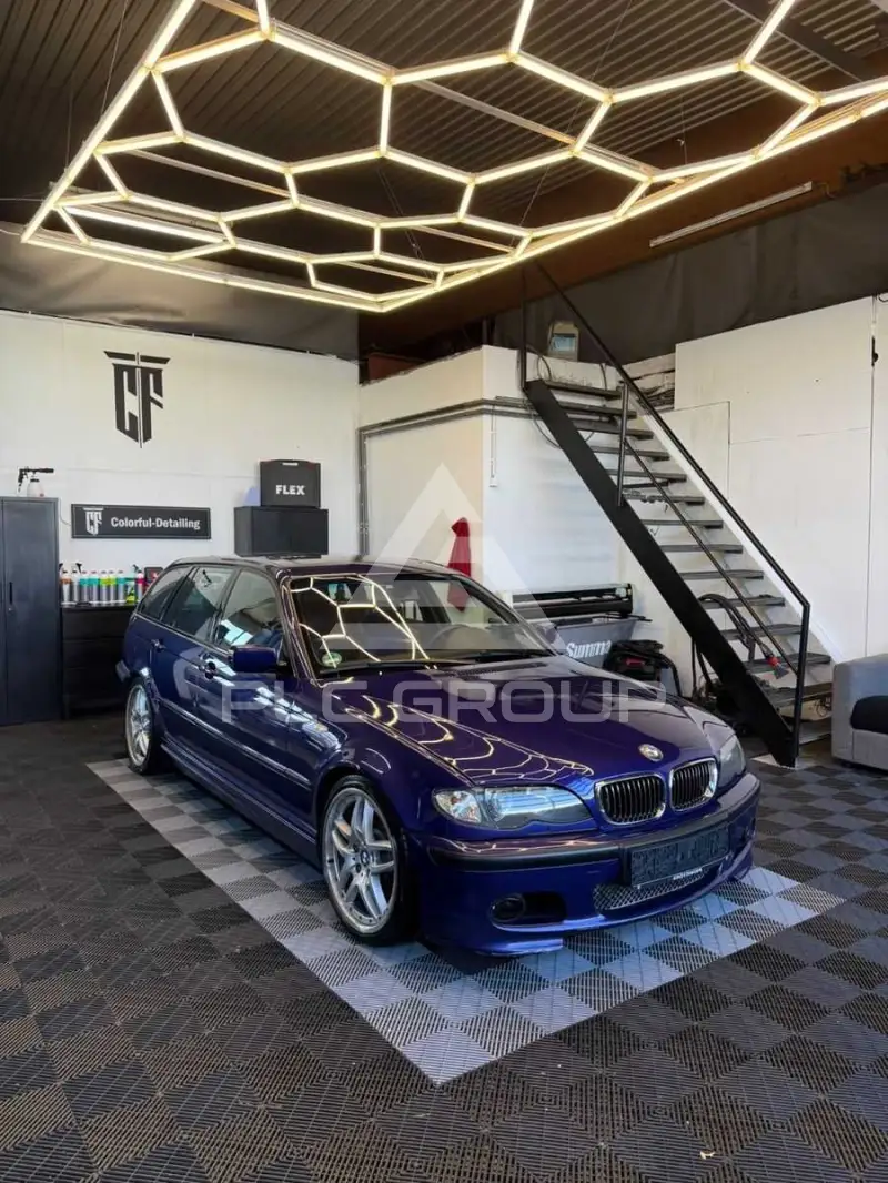 2002 BMW 330