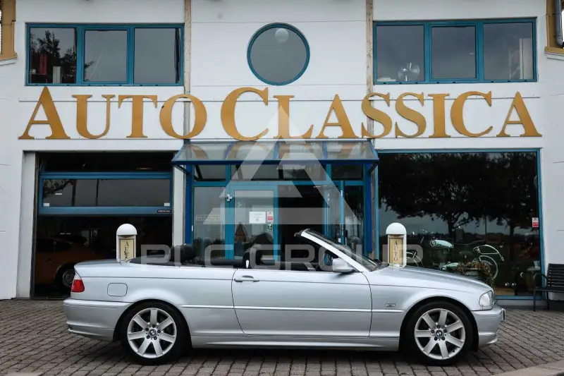 2002 BMW 330