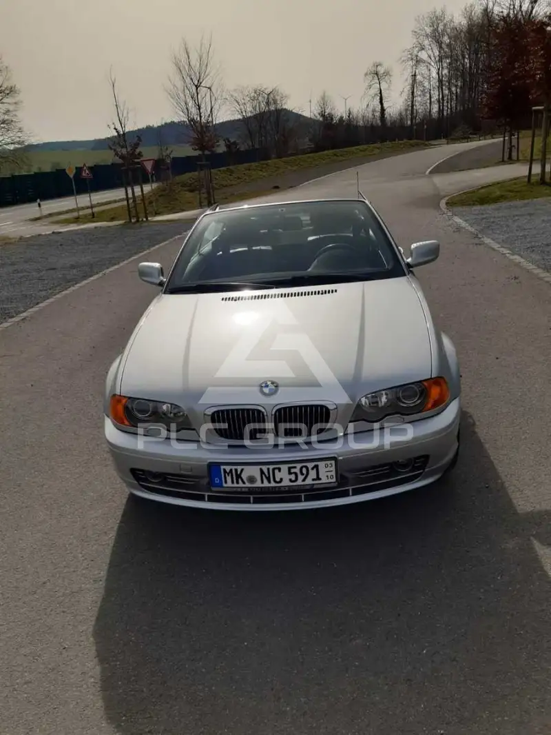 2002 BMW 330