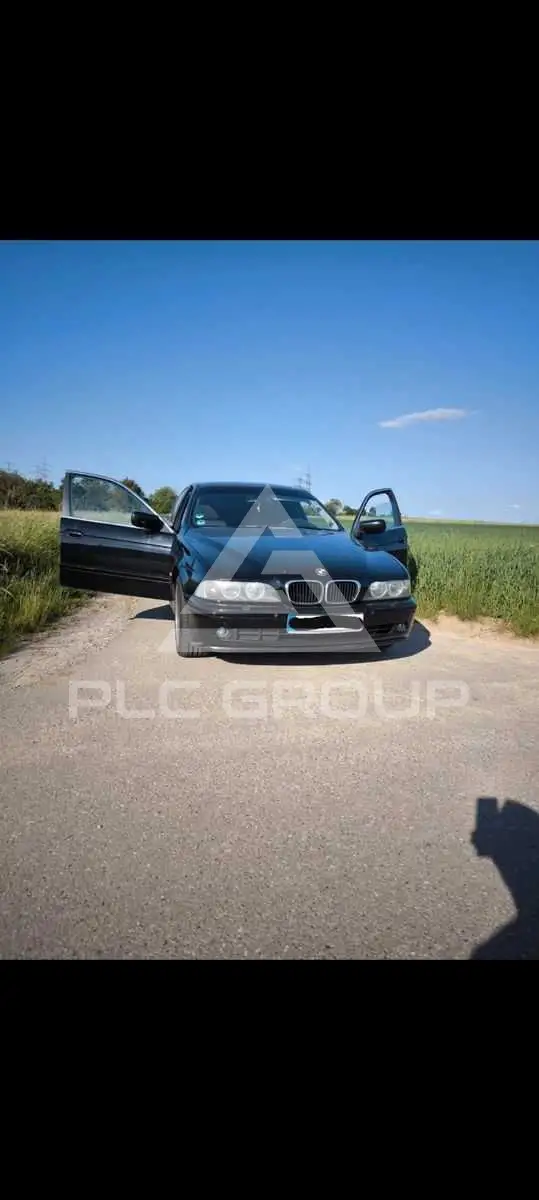 2002 BMW 520