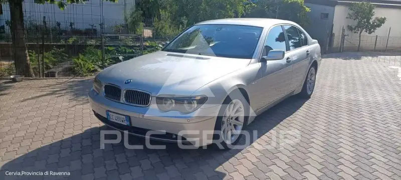 2002 BMW 730