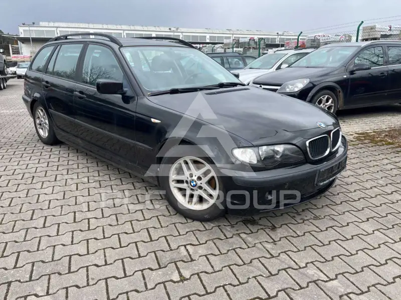 2002 BMW 318