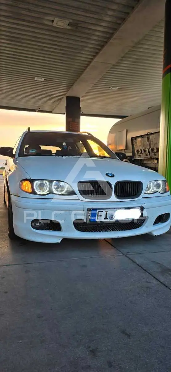 2002 BMW 318