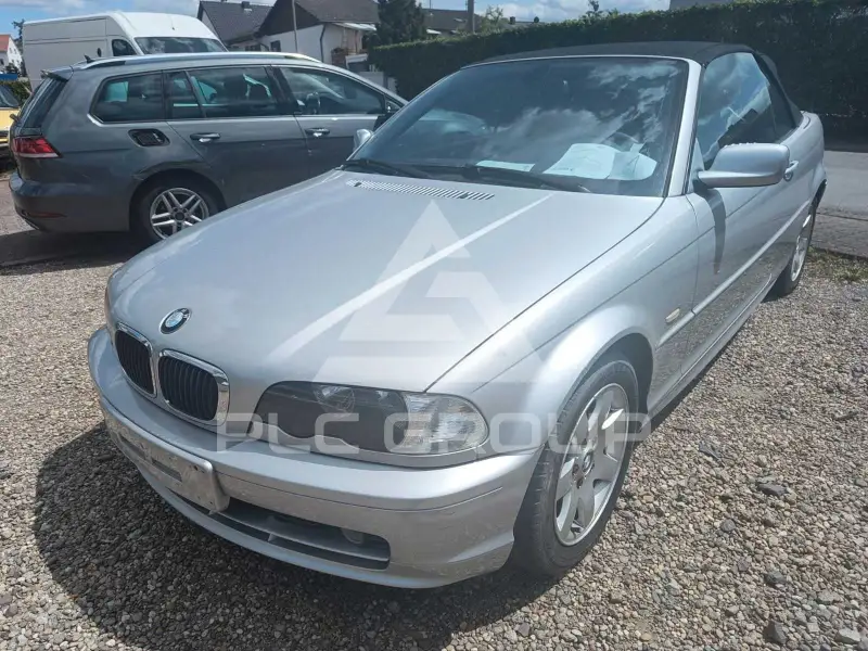 2002 BMW 318