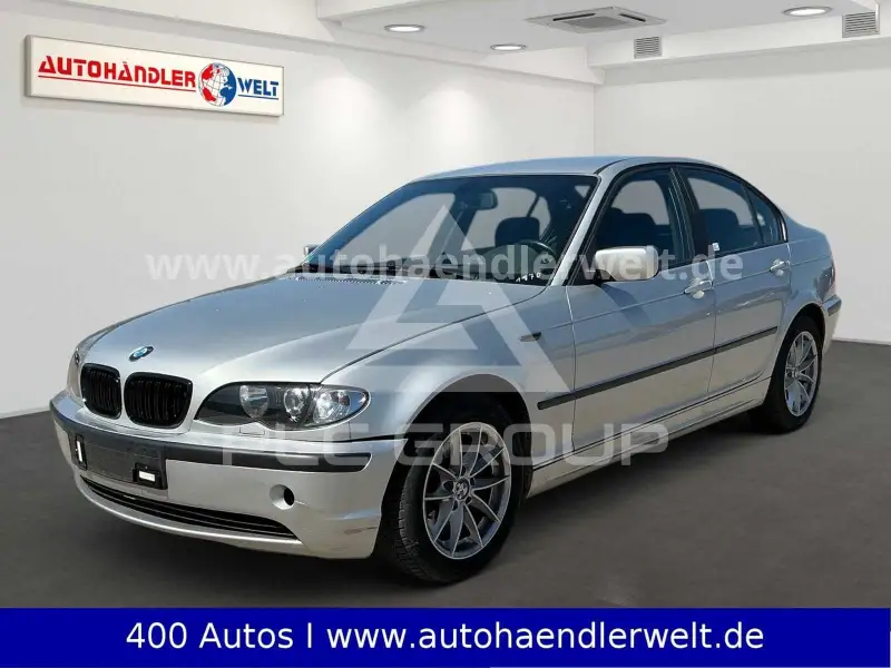 2002 BMW 318