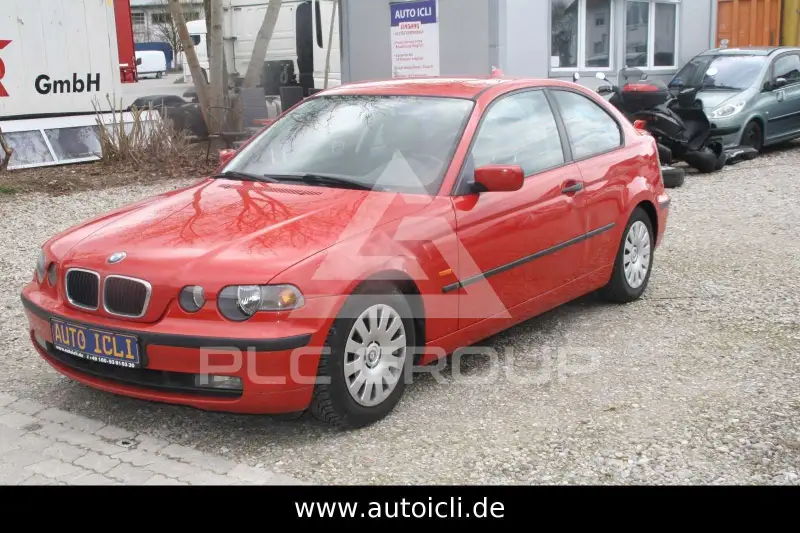 2002 BMW 318