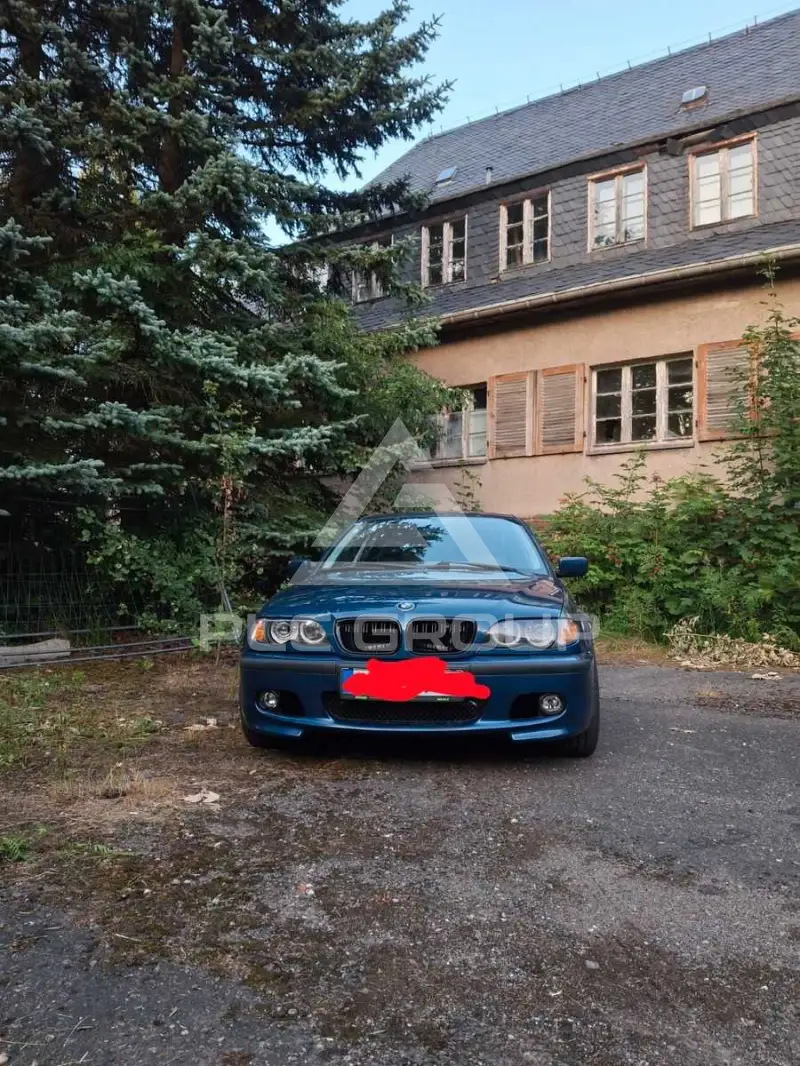 2002 BMW 318