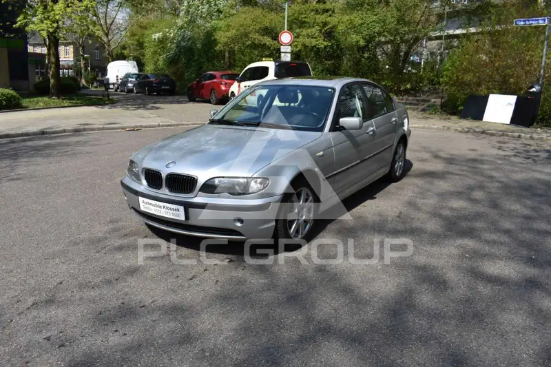 2002 BMW 318