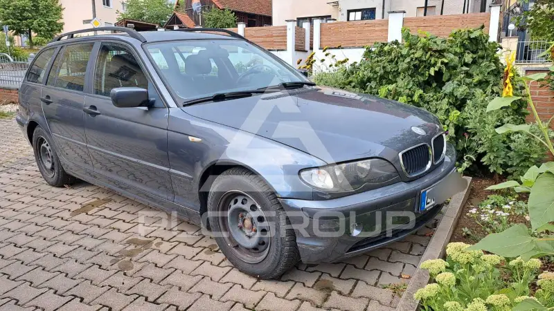2002 BMW 318