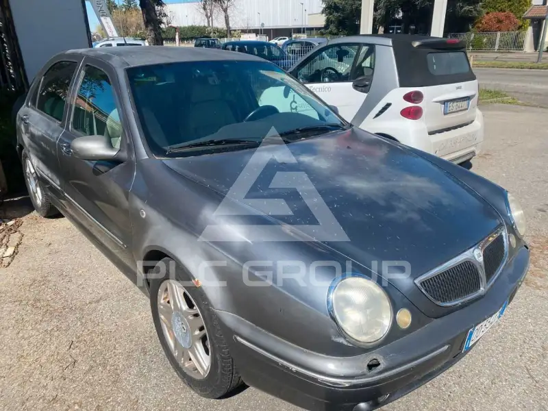 2002 Lancia Lybra