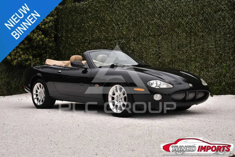 2002 Jaguar XK8