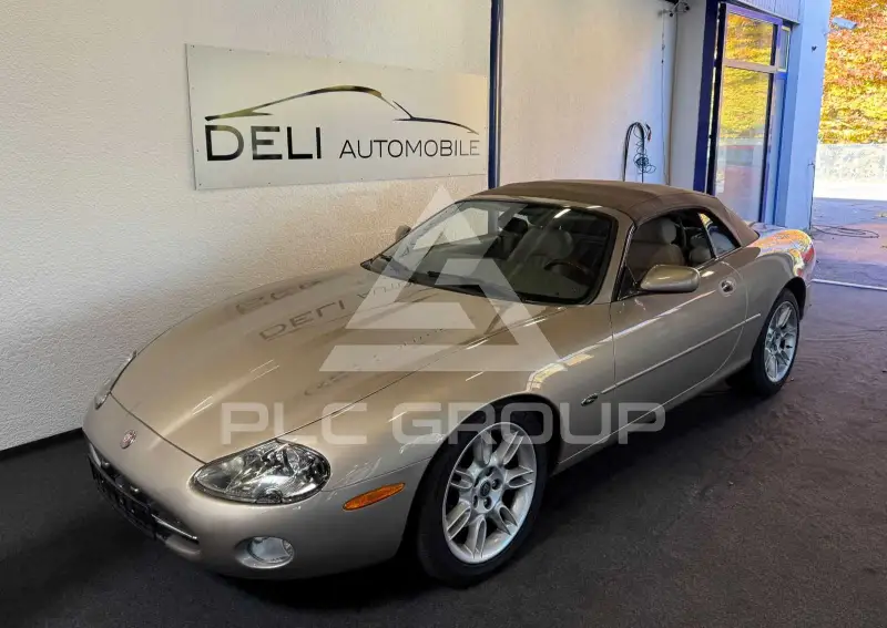 2002 Jaguar XK8