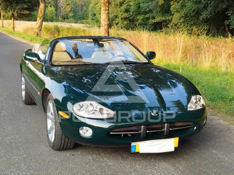 2002 Jaguar XK8