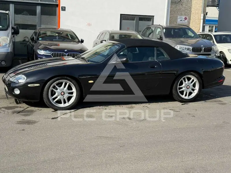 2002 Jaguar XKR
