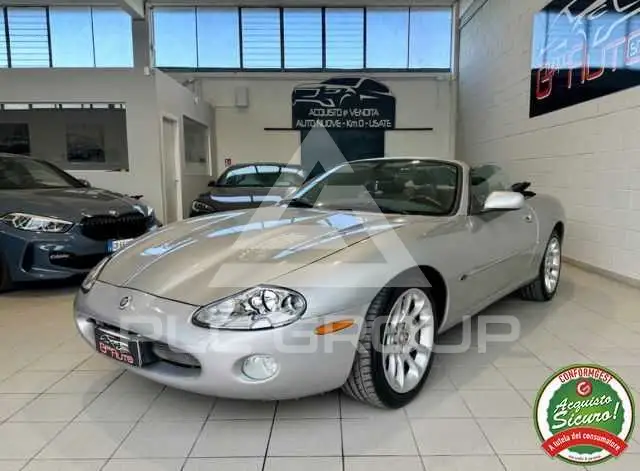 2002 Jaguar XK
