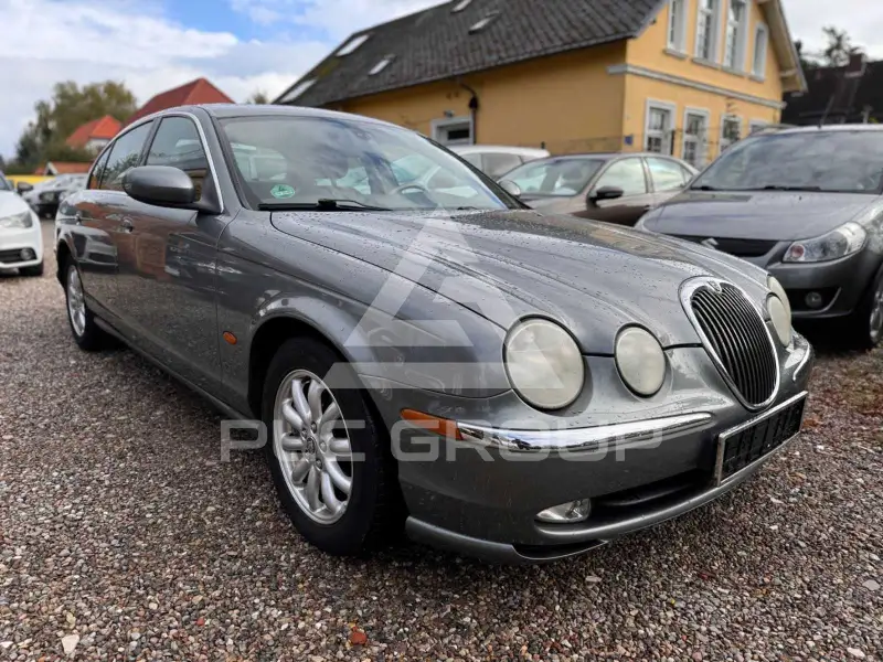 2002 Jaguar S-TYPE