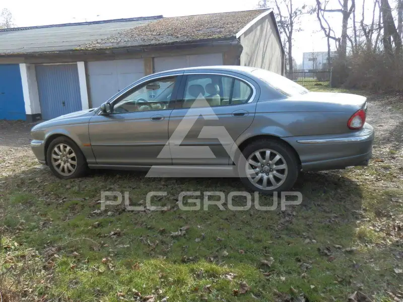 2002 Jaguar X-TYPE