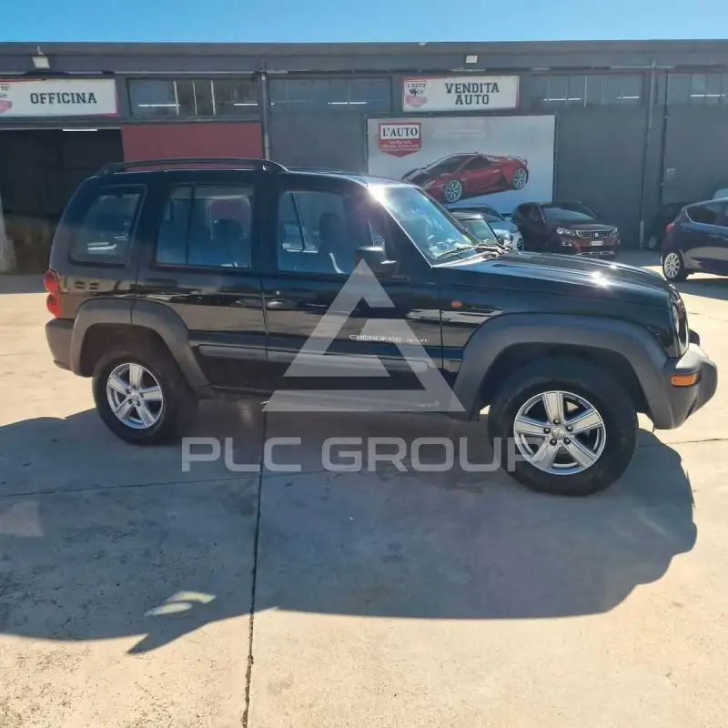 2002 Jeep CHEROKEE