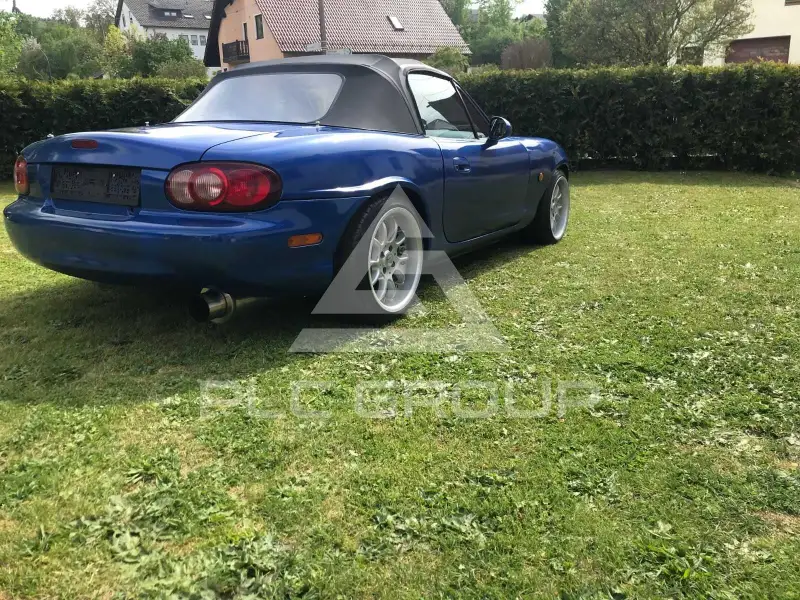 2002 Mazda MX-5