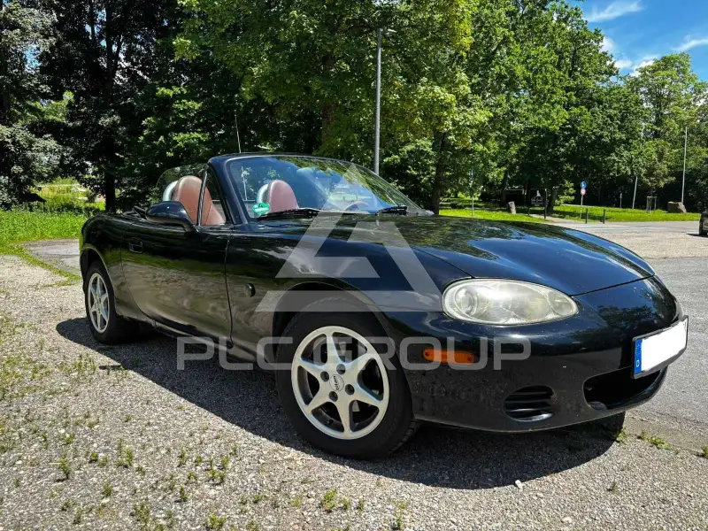 2002 Mazda MX-5