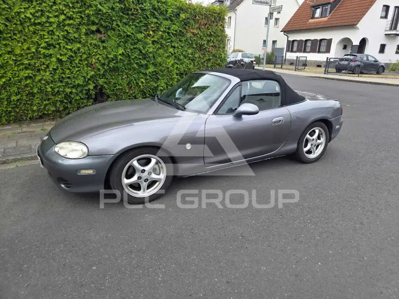 2002 Mazda MX-5