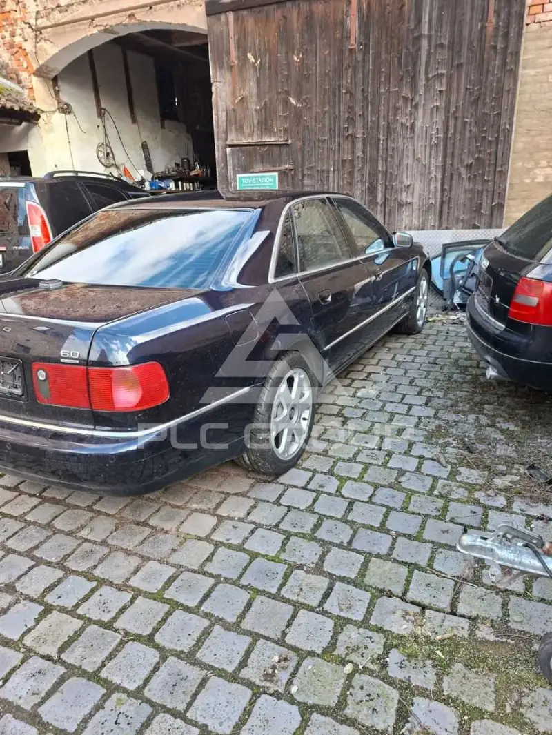 2002 Audi A8