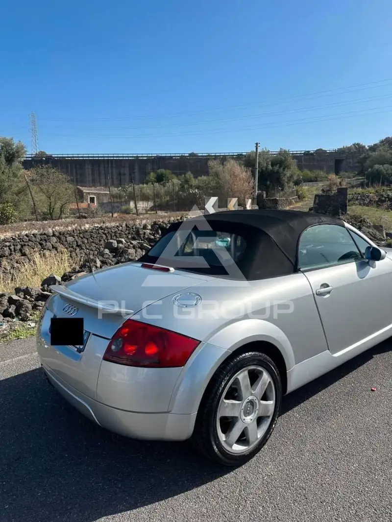 2002 Audi TT