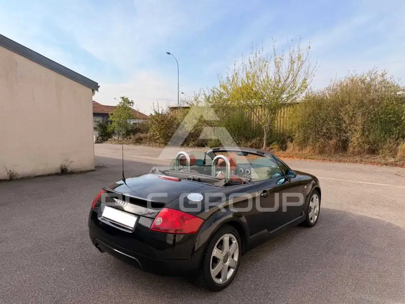 2002 Audi TT