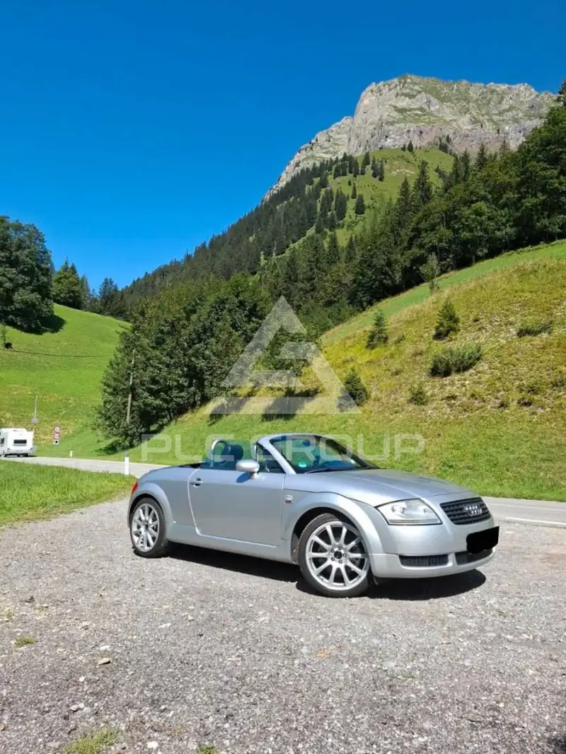 2002 Audi TT