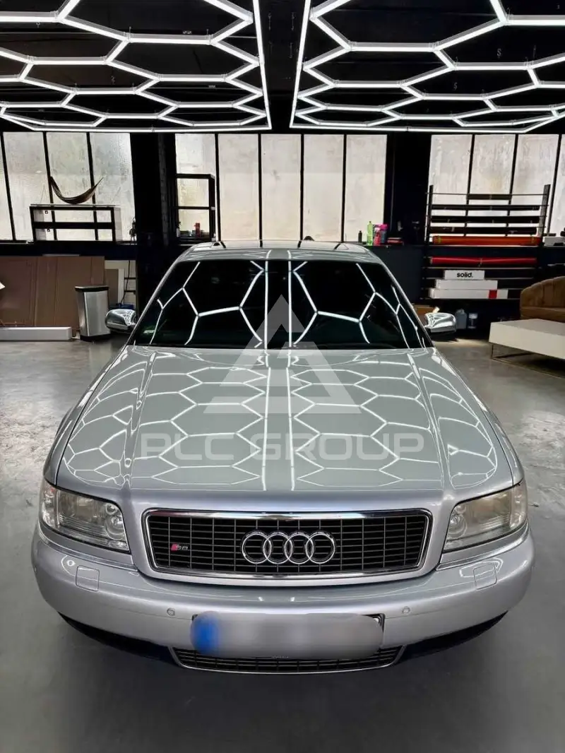 2002 Audi S8