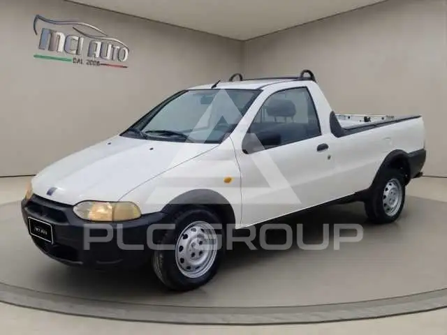 2002 Fiat Strada