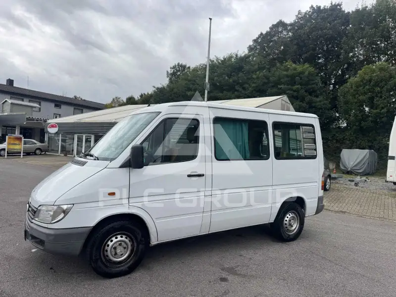 2002 Mercedes Benz Sprinter