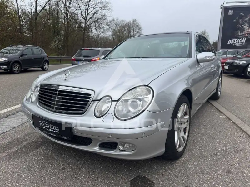 2002 Mercedes Benz E 320