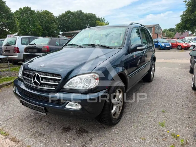 2002 Mercedes Benz ML 400
