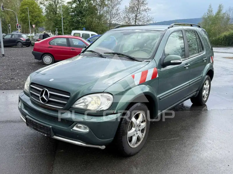2002 Mercedes Benz ML 400
