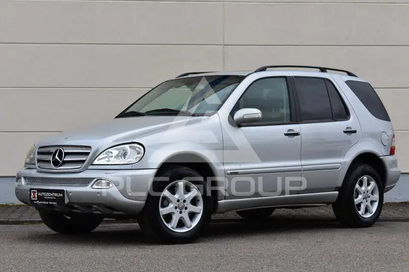 2002 Mercedes Benz ML 400