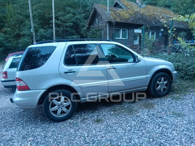 2002 Mercedes Benz ML 400