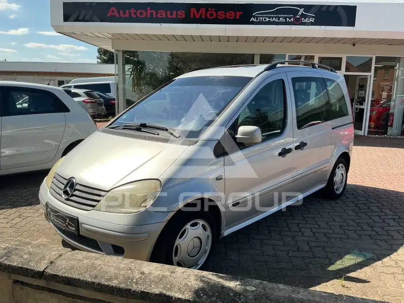 2002 Mercedes Benz Viano
