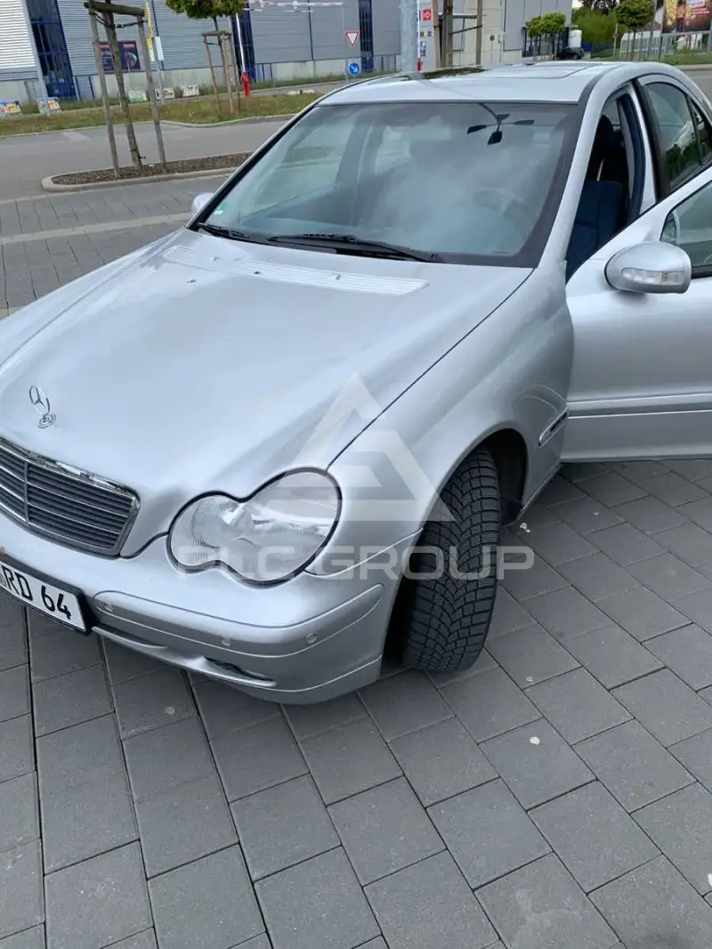 2002 Mercedes Benz 320