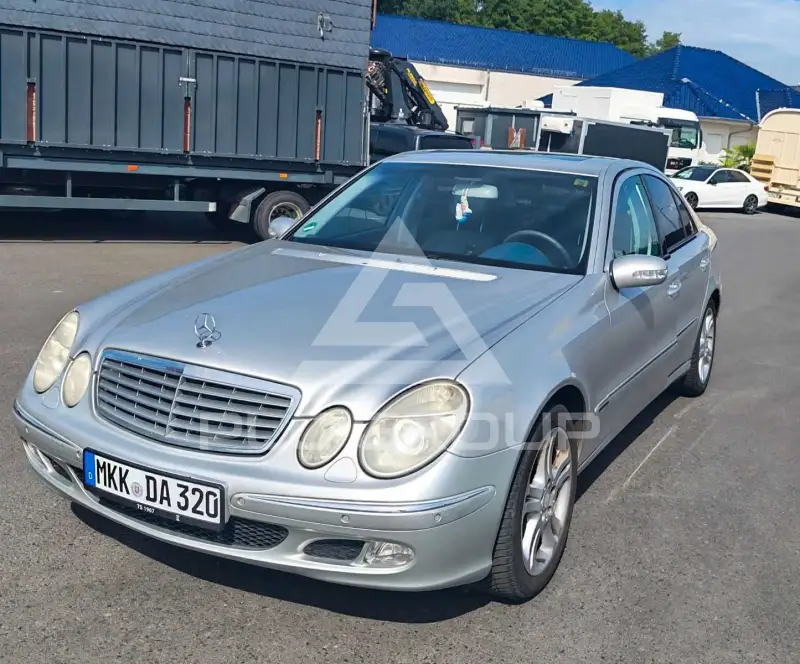 2002 Mercedes Benz 320