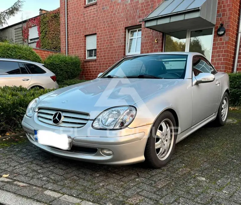 2002 Mercedes Benz SLK 200