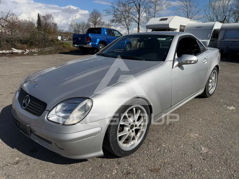 2002 Mercedes Benz SLK 200